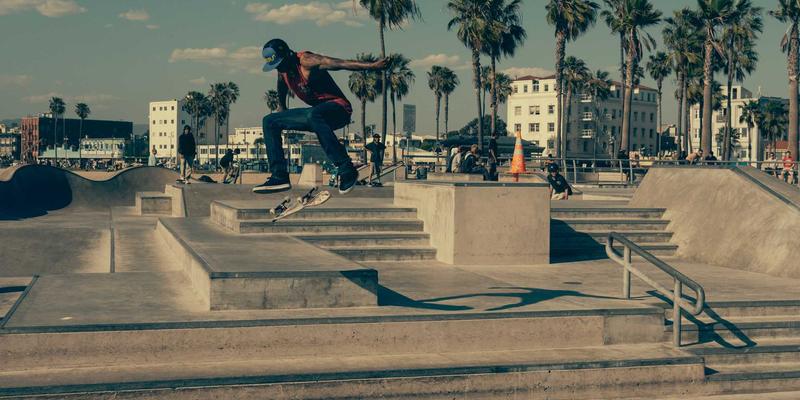 从人像到赛博朋克：运动与赛事摄影抓拍全攻略，助你捕捉决定性瞬间